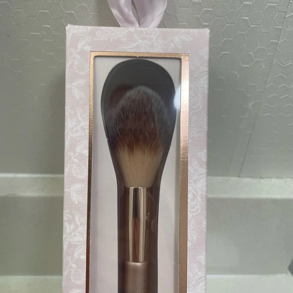 Vince Camuto Luxury Beauty Collection Duo Face Brush, Rose‎ Gold Handle, NIB